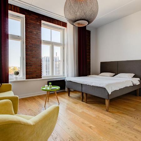 Stylish Studio In Perfect Location, 24H Reception Apartment Tallinn Exterior photo