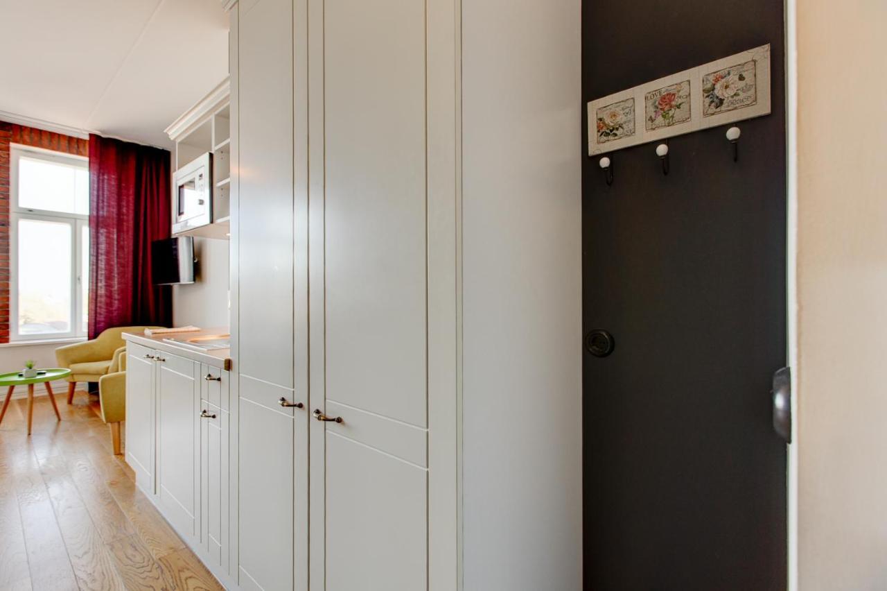 Stylish Studio In Perfect Location, 24H Reception Apartment Tallinn Exterior photo