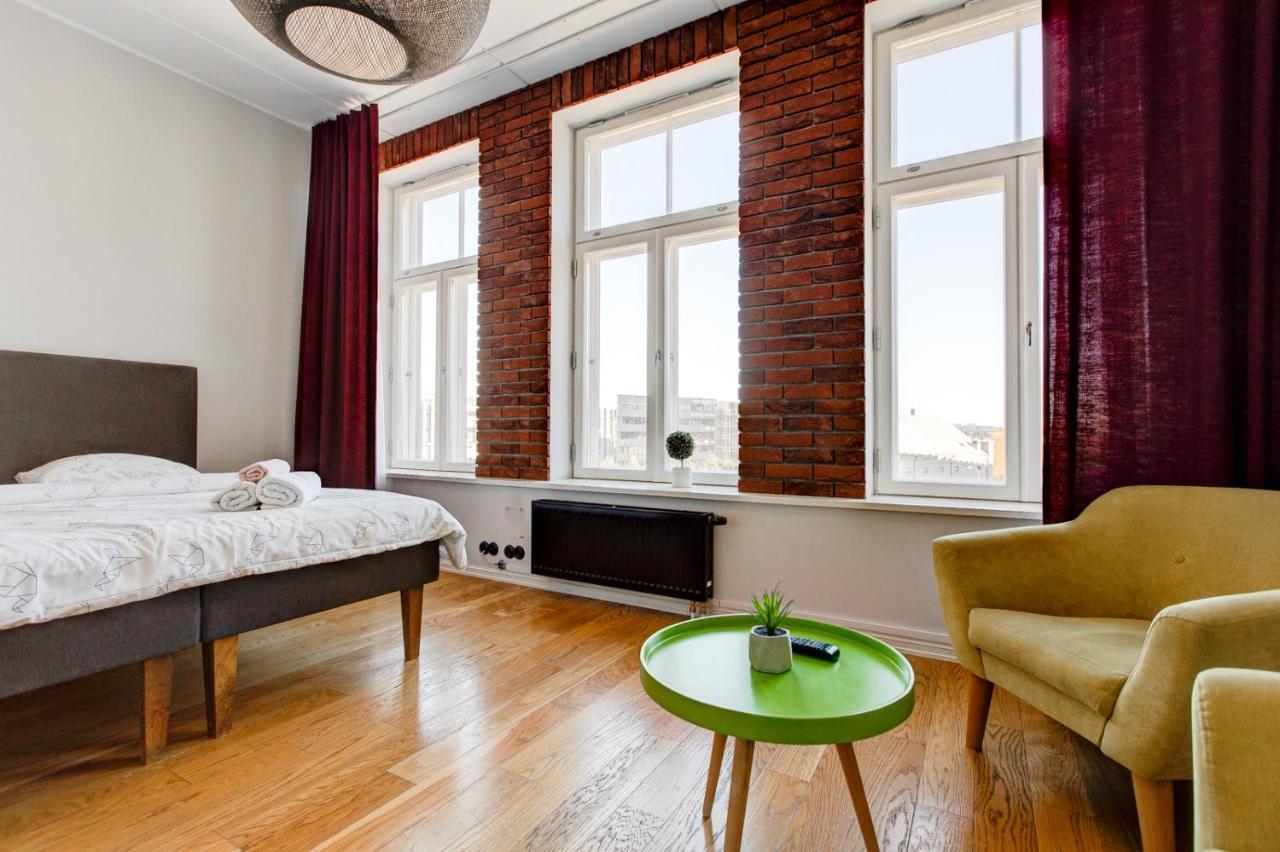 Stylish Studio In Perfect Location, 24H Reception Apartment Tallinn Exterior photo