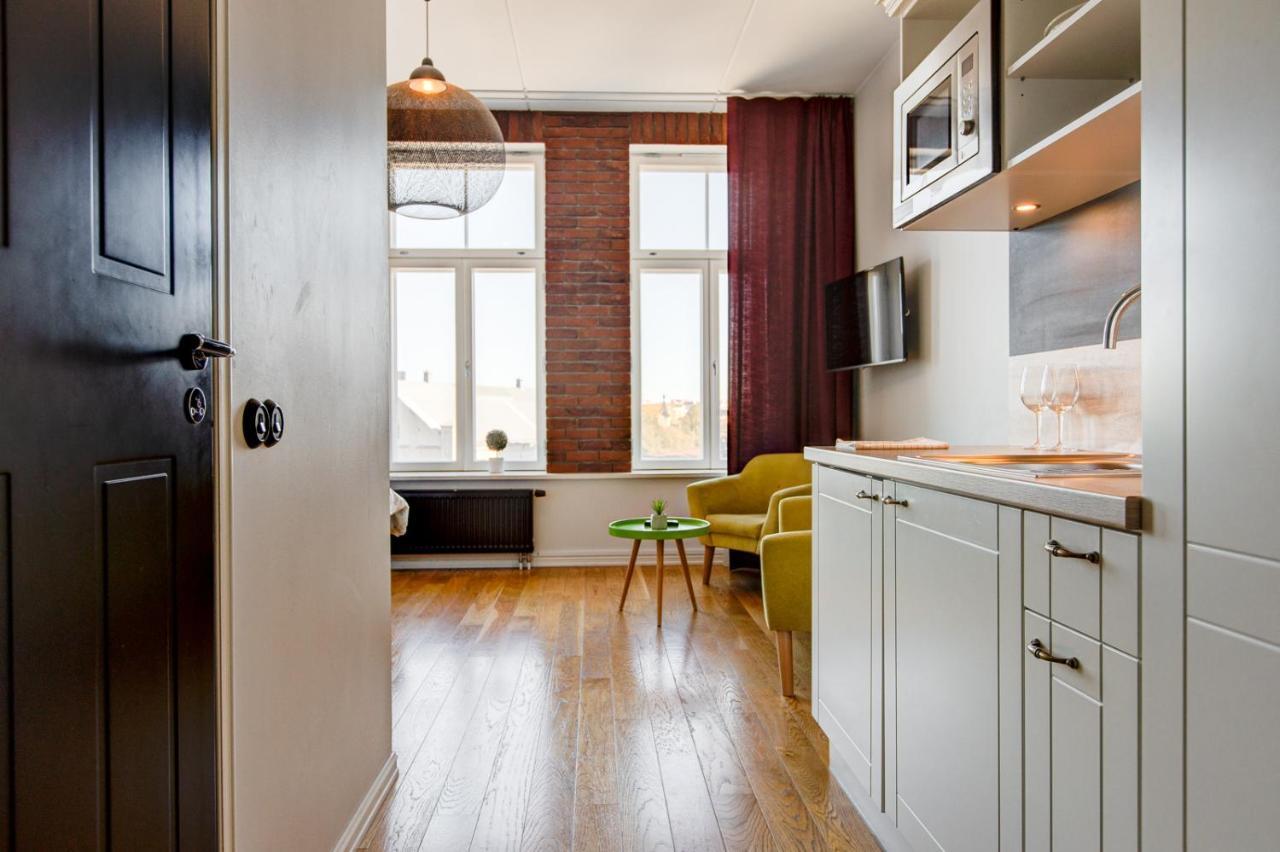 Stylish Studio In Perfect Location, 24H Reception Apartment Tallinn Exterior photo